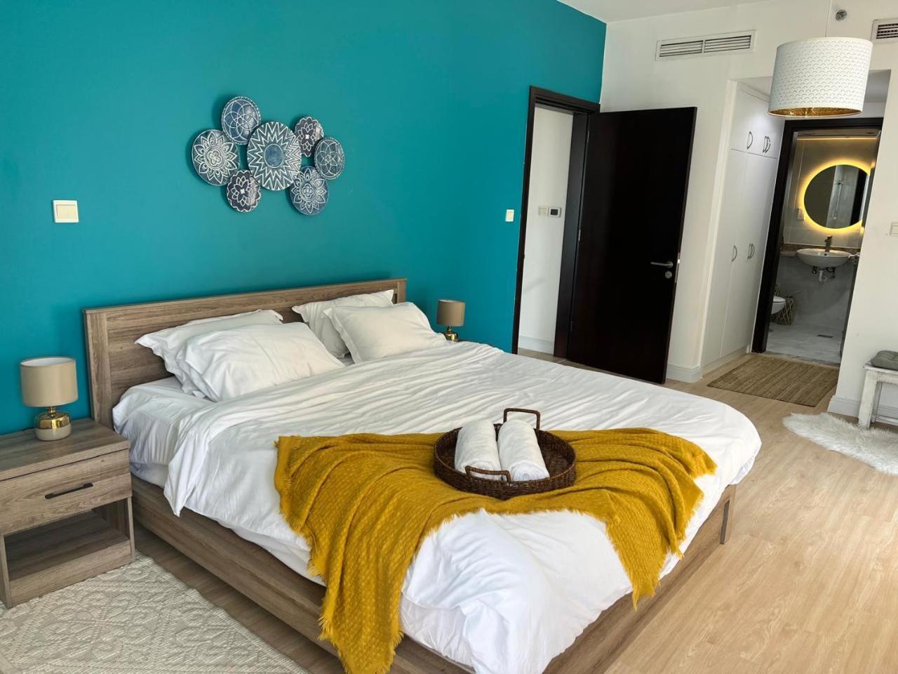 Newly Renovated Marina & Sea View Family Condo Dubaj Exteriér fotografie